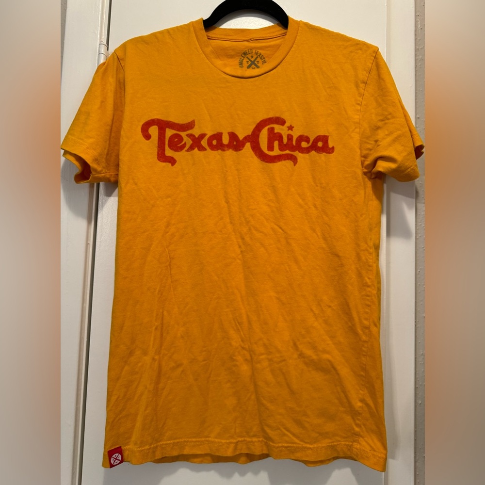 Texas Chica Tee